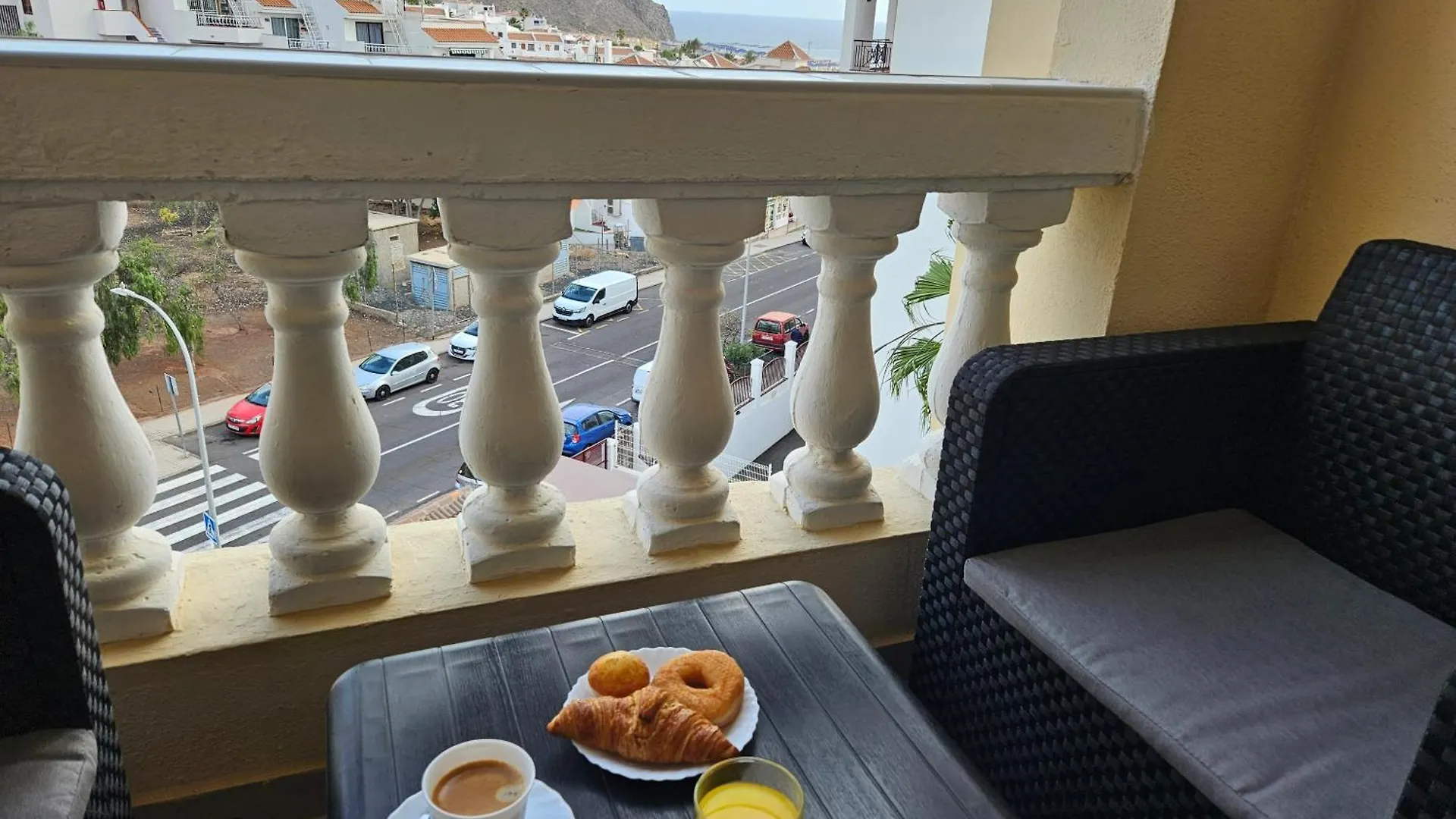 Los Cristianos Heated Pool Sea View Ac דירה לוס כריסטיאנוס